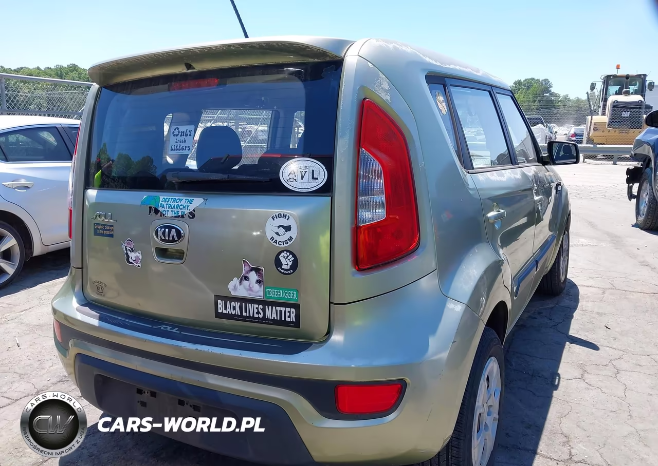 2013 Kia Soul VIN:KNDJT2A59D7498889 - 16