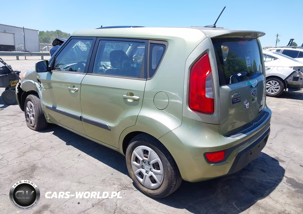 2013 Kia Soul VIN:KNDJT2A59D7498889 - 3