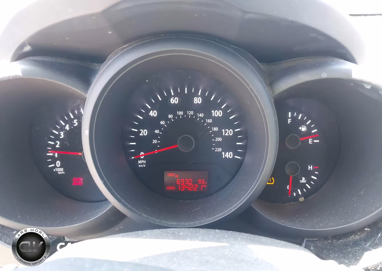2013 Kia Soul VIN:KNDJT2A59D7498889 - 7