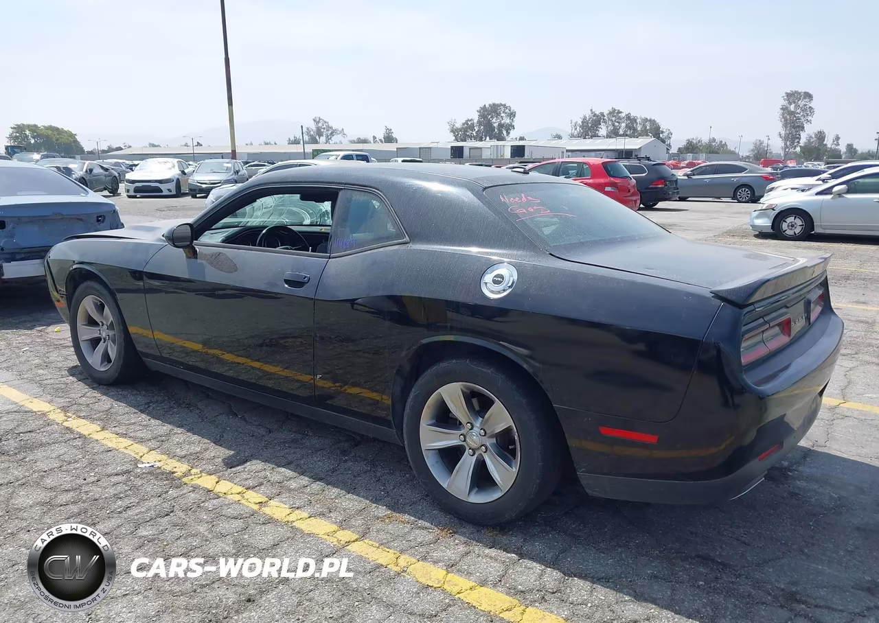 2019 Dodge Challenger Sxt VIN:2C3CDZAG6KH524404 - 3