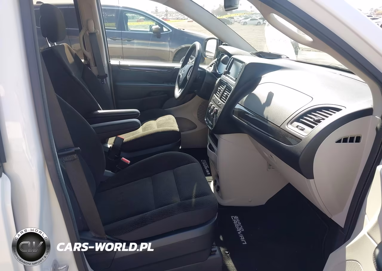2017 Dodge Grand Caravan Se VIN:2C4RDGBGXHR783053 - 5
