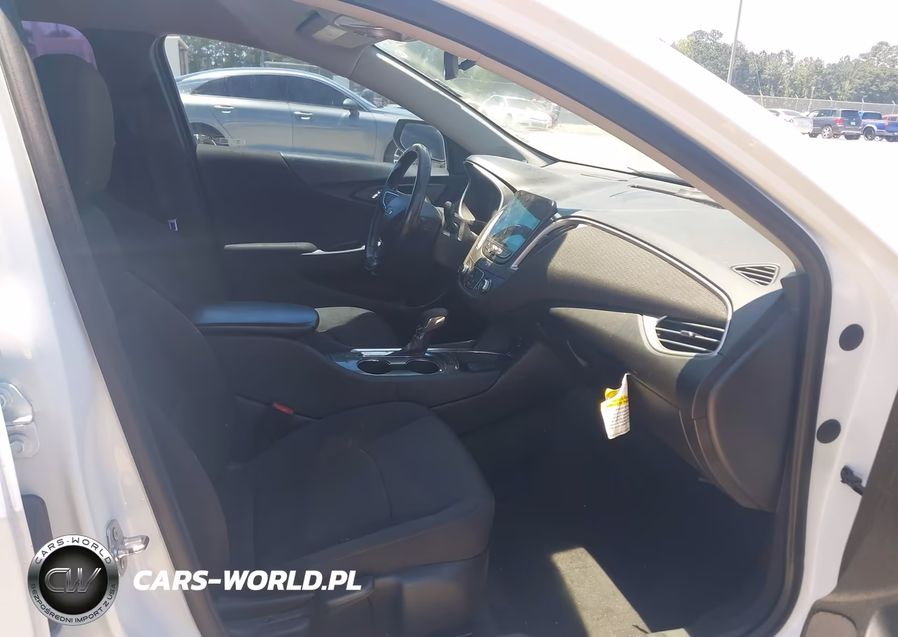 2021 Chevrolet Malibu Fwd Rs VIN:1G1ZG5ST5MF055417 - 5
