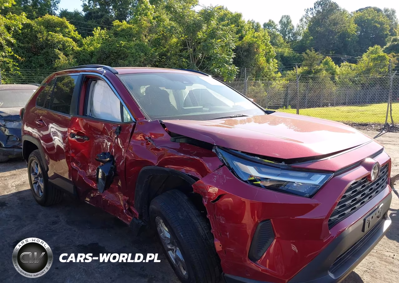 2025 Toyota Rav4 Xle – zdjęcie 1 z 16