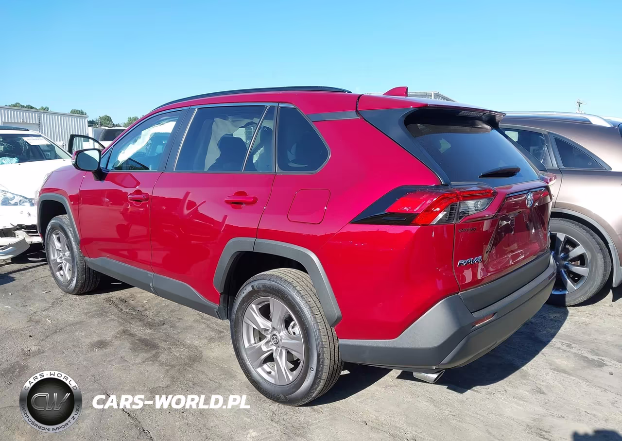 2025 Toyota Rav4 Xle VIN:2T3P1RFV9SW499270 - 3