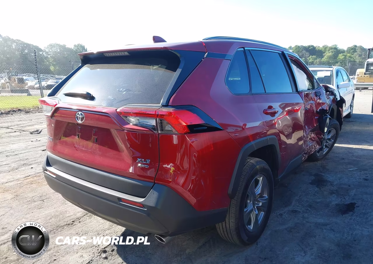 2025 Toyota Rav4 Xle VIN:2T3P1RFV9SW499270 - 4