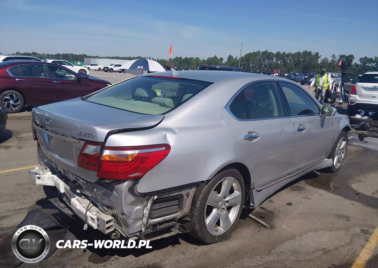 2012 Lexus Ls 460 VIN:JTHBL5EF5C5112924 - 4