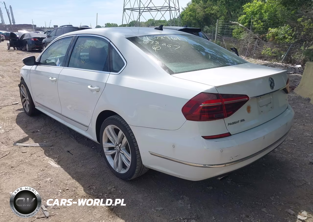 2017 Volkswagen Passat 1.8T Sel Premium VIN:1VWCT7A31HC038267 - 3