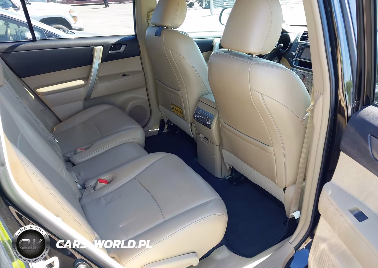 2013 Toyota Highlander Se V6 VIN:5TDBK3EH2DS250491 - 8