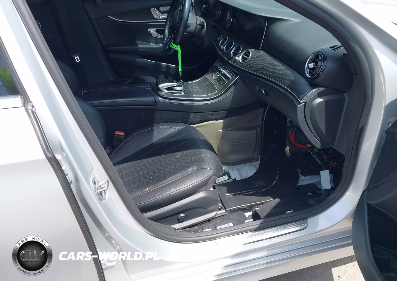 2019 Mercedes-Benz E 300 VIN:WDDZF4JB7KA527601 - 5
