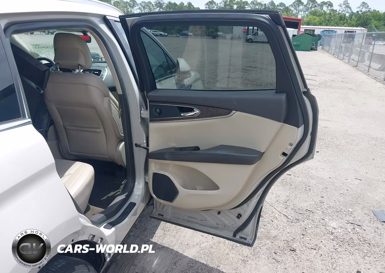 2019 Lincoln Nautilus Reserve VIN:2LMPJ6L91KBL17022 - 8
