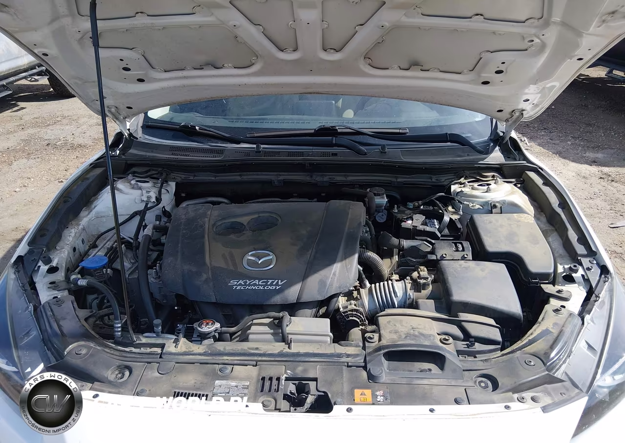 2018 Mazda Mazda3 Sport VIN:3MZBN1U72JM219674 - 10