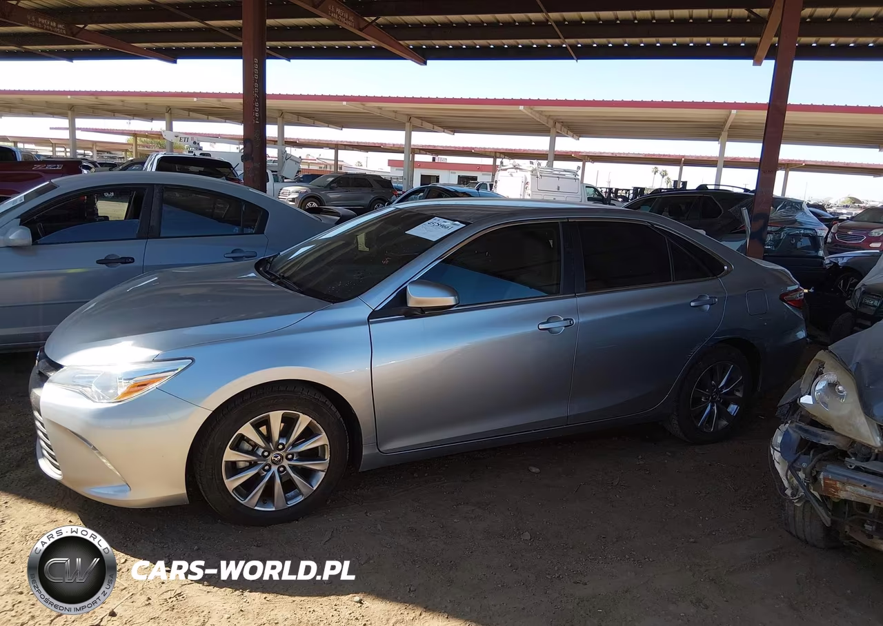 2015 Toyota Camry Xle VIN:4T4BF1FK7FR458191 - 13