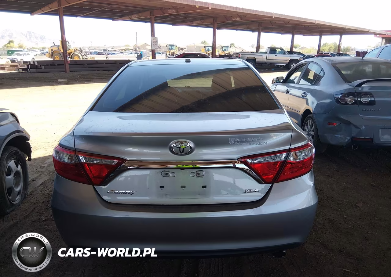 2015 Toyota Camry Xle VIN:4T4BF1FK7FR458191 - 15