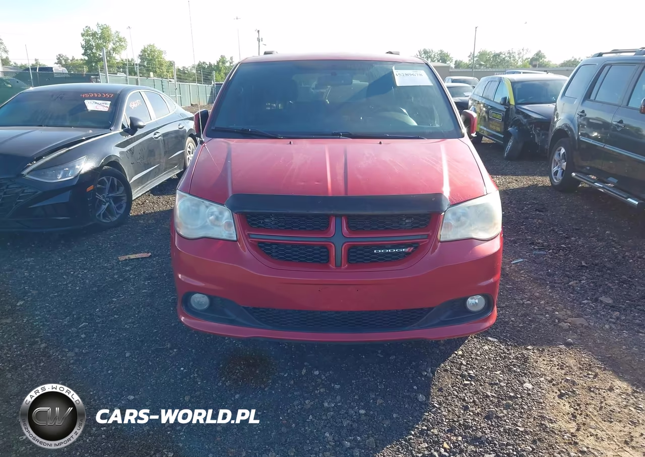 2013 Dodge Grand Caravan R-T VIN:2C4RDGEG6DR643586 - 12