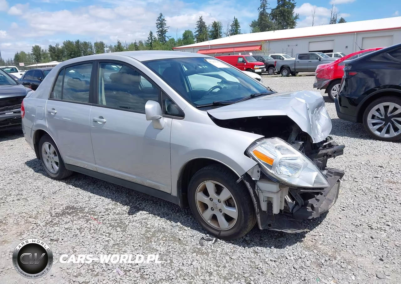 2010 Nissan Versa 1.8Sl