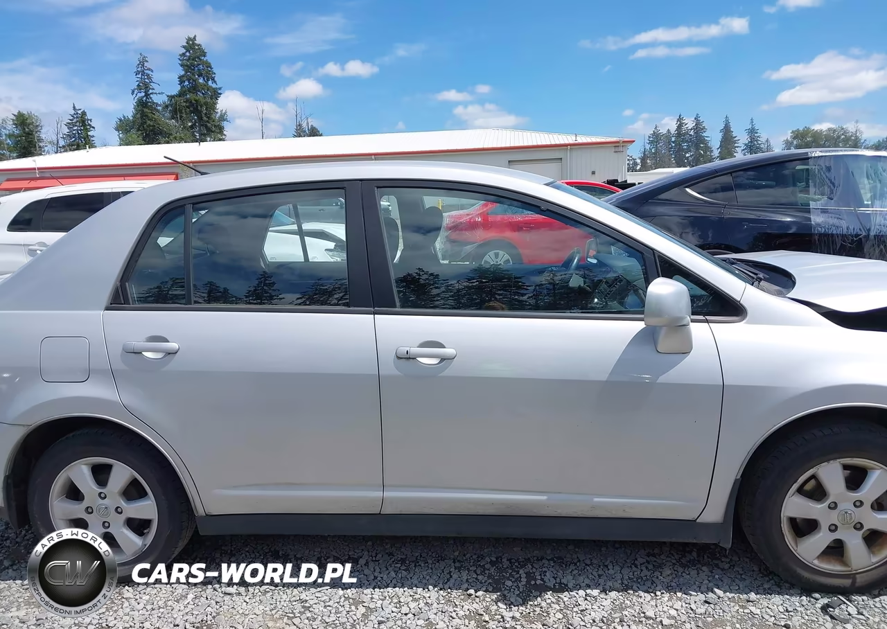 2010 Nissan Versa 1.8Sl VIN:3N1BC1AP2AL360833 - 14