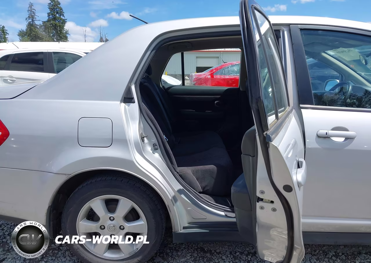 2010 Nissan Versa 1.8Sl VIN:3N1BC1AP2AL360833 - 8