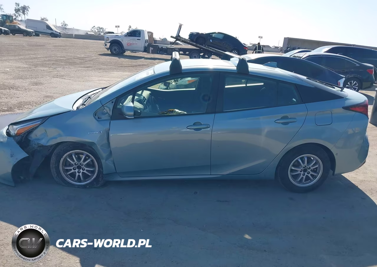 2022 Toyota Prius Le VIN:JTDKAMFU7N3154976 - 14