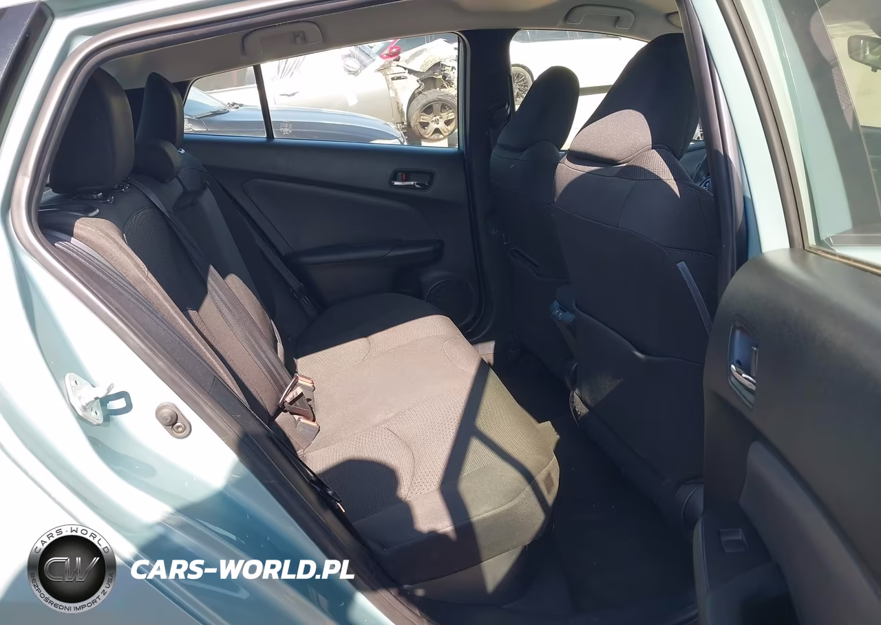2022 Toyota Prius Le VIN:JTDKAMFU7N3154976 - 8