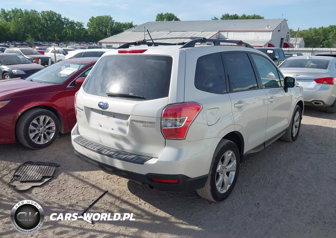 2014 Subaru Forester 2.5I Premium VIN:JF2SJAEC7EH486203 - 4
