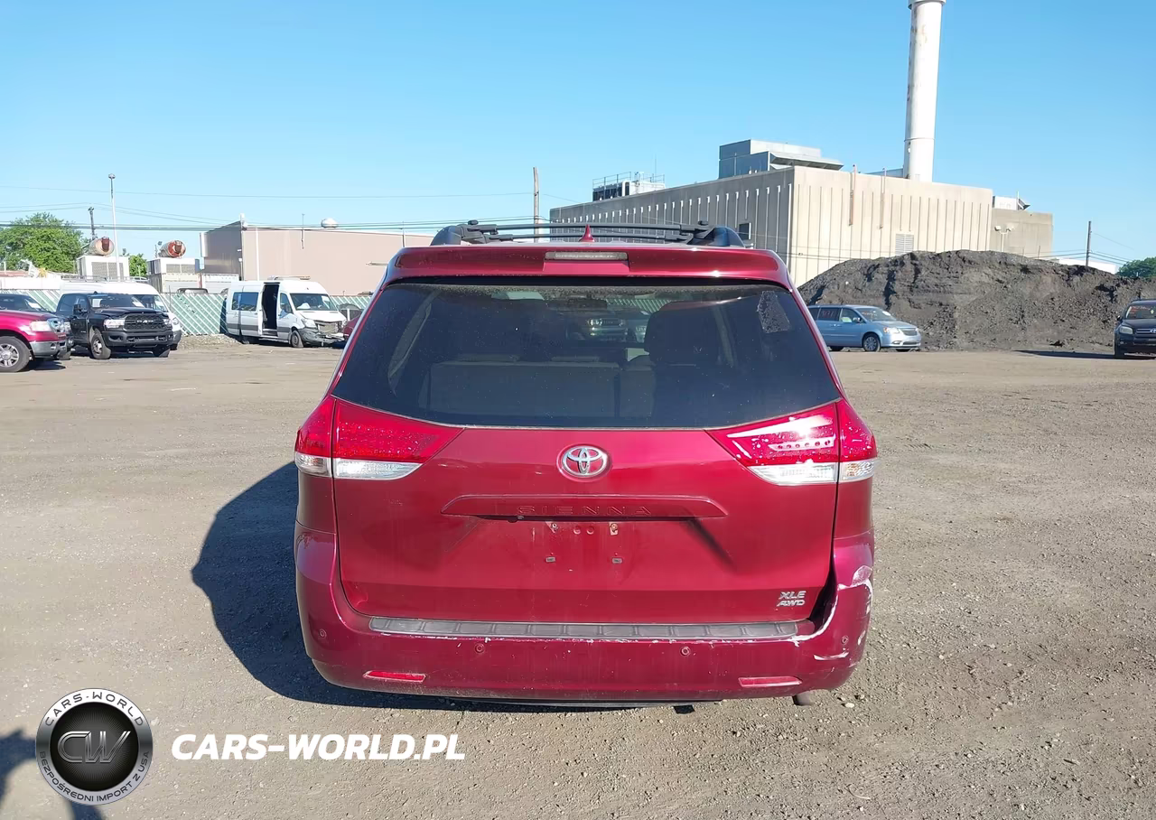 2011 Toyota Sienna Xle VIN:5TDDK3DC4BS022231 - 16