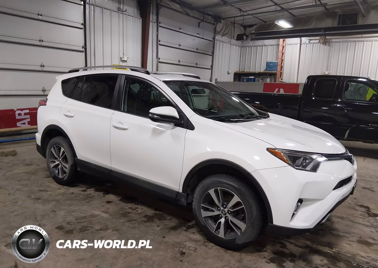 2016 Toyota Rav4 Xle – zdjęcie 1 z 18