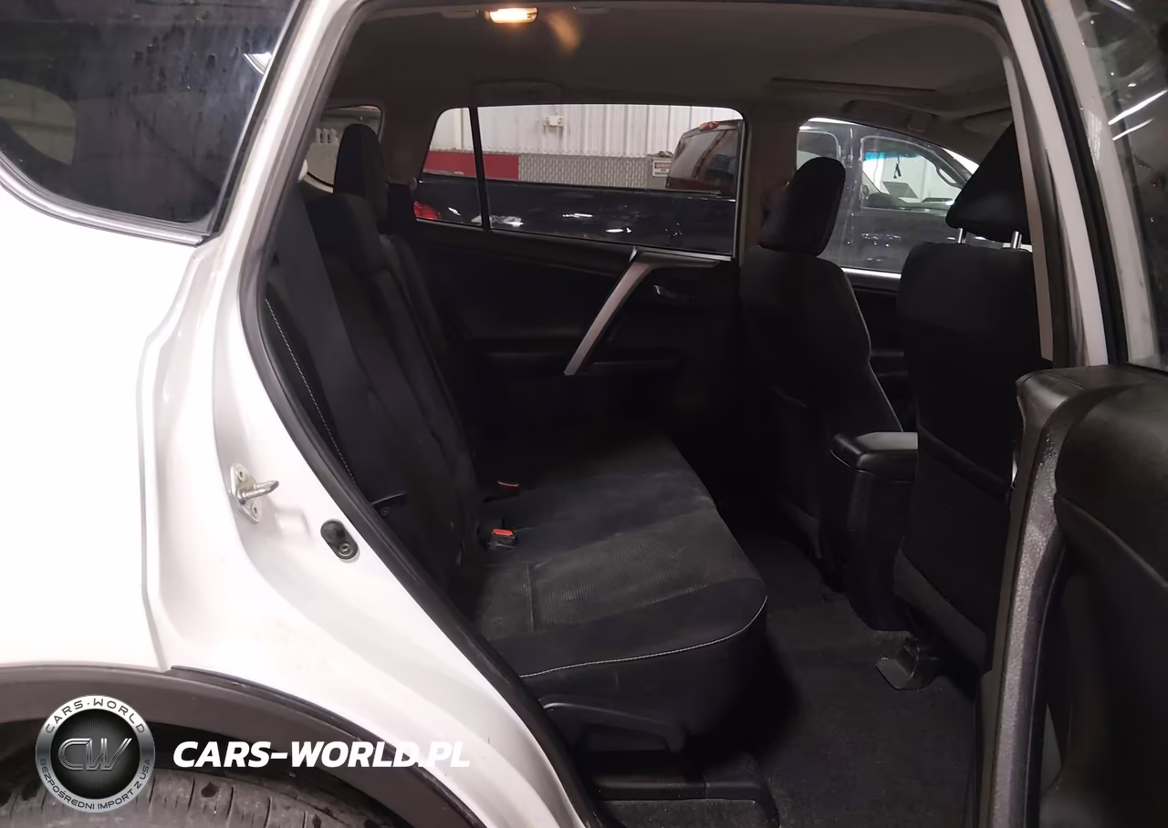 2016 Toyota Rav4 Xle VIN:2T3RFREV2GW443903 - 8