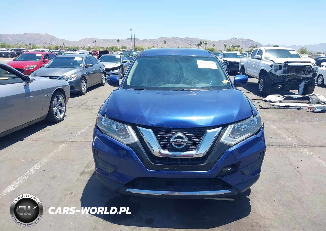 2017 Nissan Rogue S VIN:JN8AT2MTXHW135334 - 12