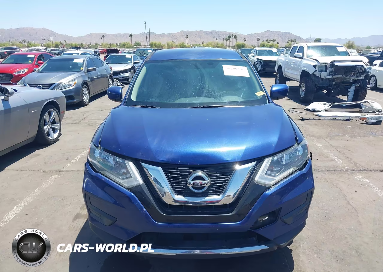 2017 Nissan Rogue S VIN:JN8AT2MTXHW135334 - 17