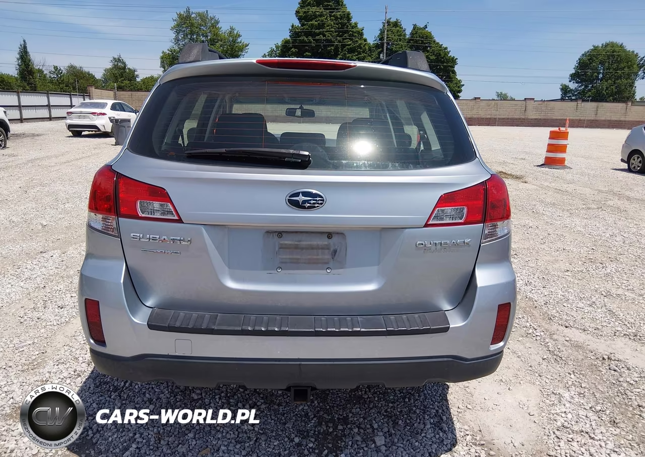 2014 Subaru Outback 2.5I VIN:4S4BRCAC1E3306635 - 16
