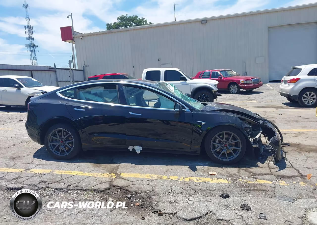 2018 Tesla Model 3 Long Range-Mid Range VIN:5YJ3E1EA9JF173377 - 11