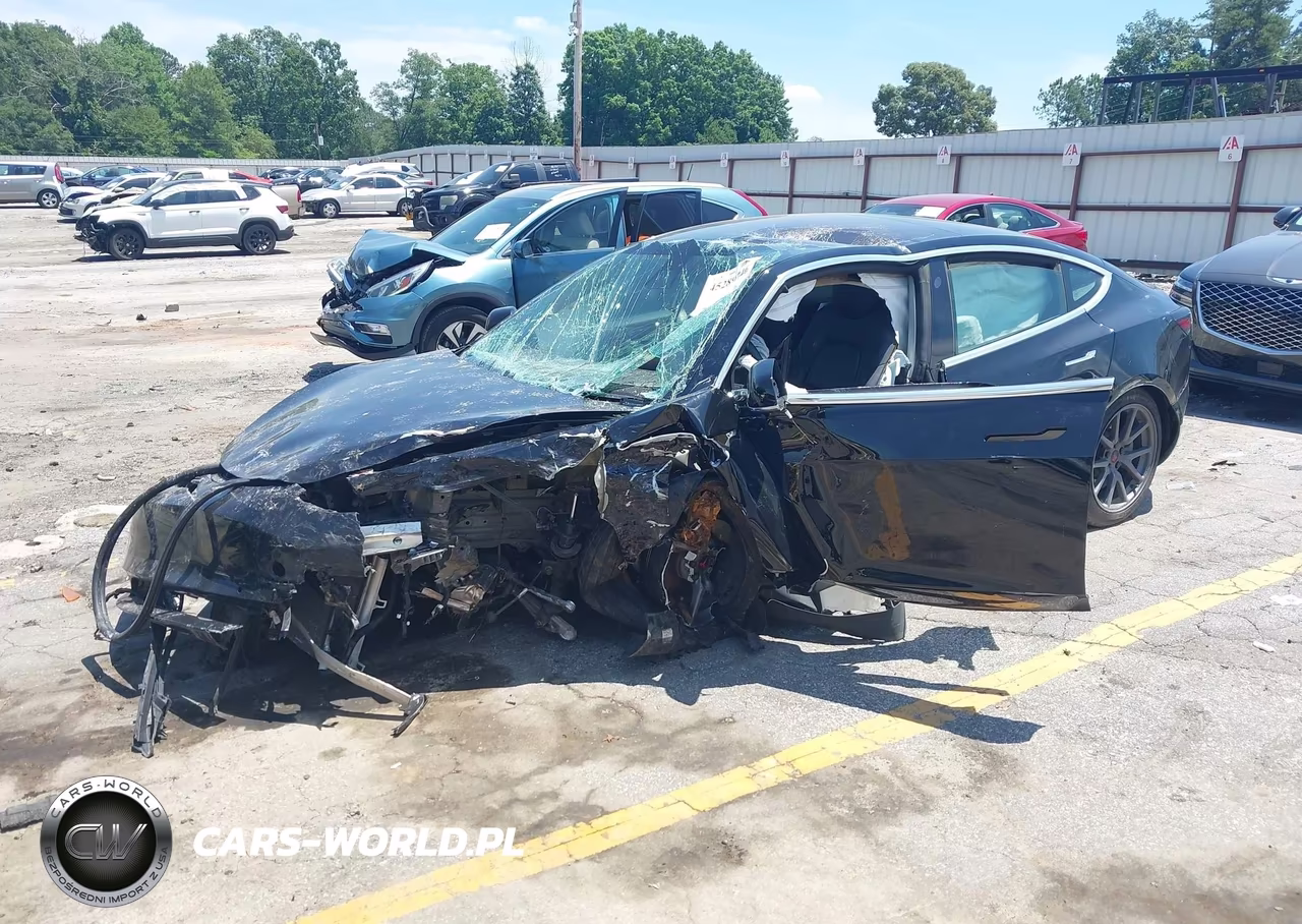 2018 Tesla Model 3 Long Range-Mid Range VIN:5YJ3E1EA9JF173377 - 2