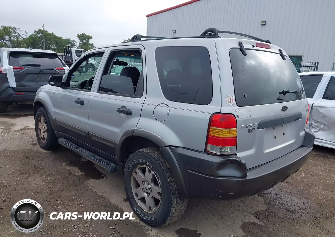 2003 Ford Escape Xlt VIN:1FMYU03103KD48879 - 3
