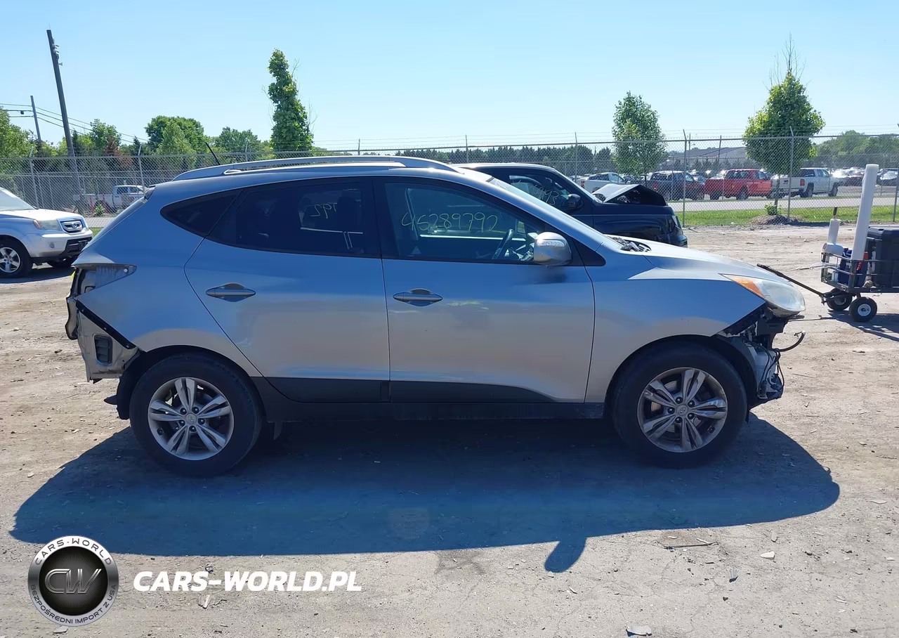 2013 Hyundai Tucson Gls VIN:KM8JU3AC5DU758686 - 13