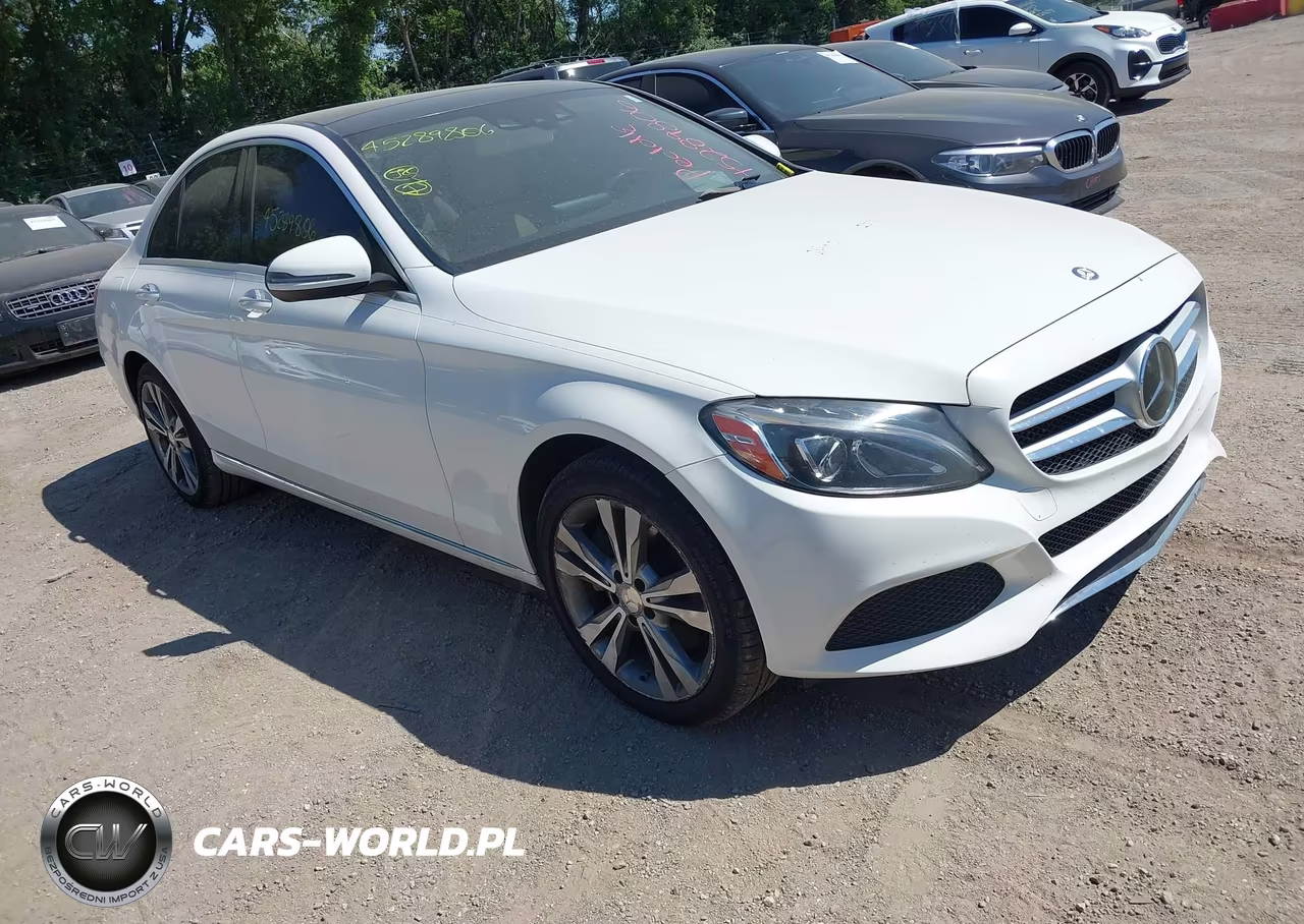 2016 Mercedes-Benz C 300 4Matic – zdjęcie 1 z 16