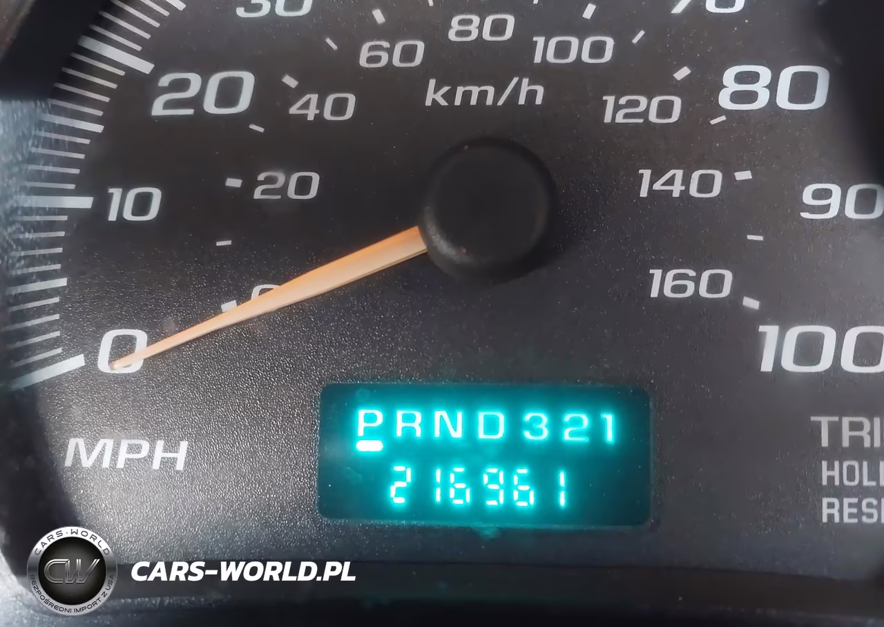 2007 Chevrolet Express Work Van VIN:1GCFG15X371174666 - 12