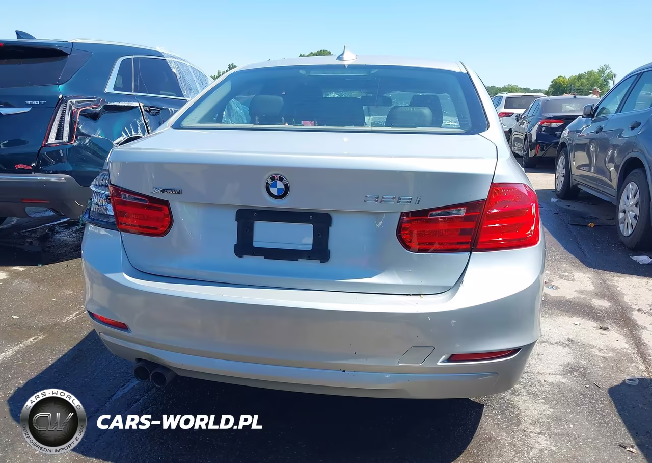2013 BMW 328I xDrive VIN:WBA3B5G51DNS04916 - 16