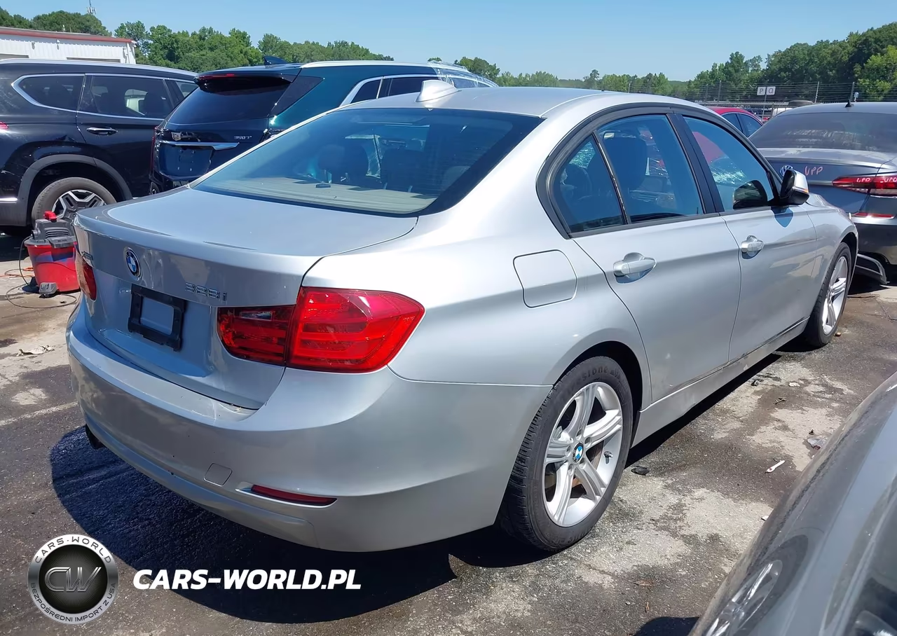 2013 BMW 328I xDrive VIN:WBA3B5G51DNS04916 - 4