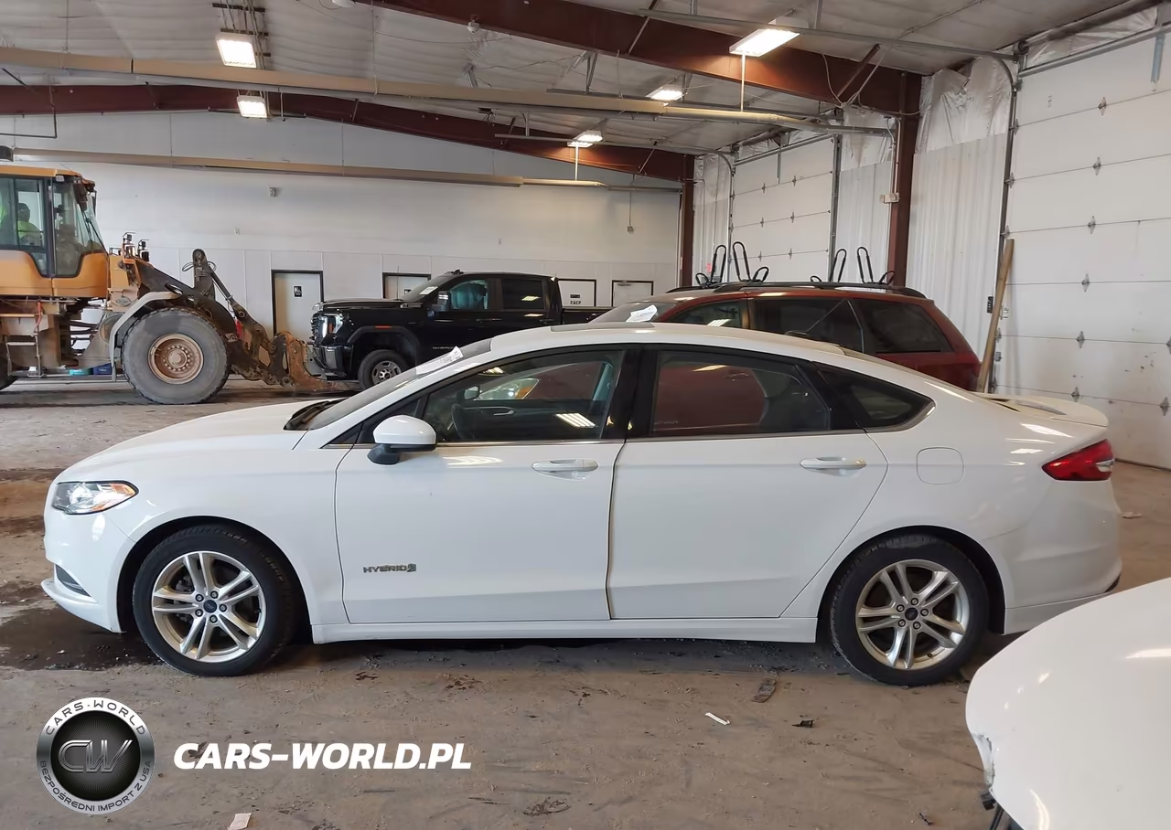 2018 Ford Fusion Hybrid Se VIN:3FA6P0LU0JR247871 - 13