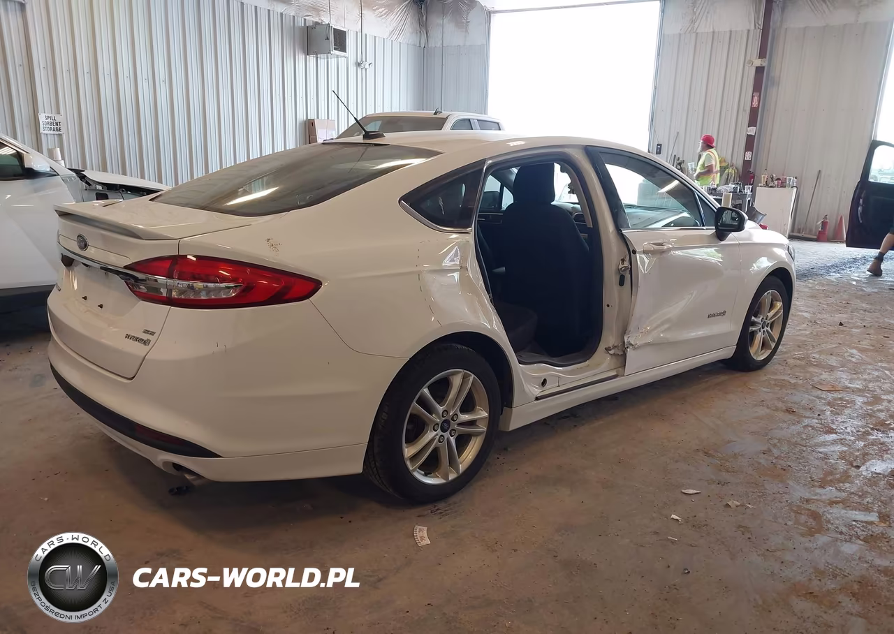 2018 Ford Fusion Hybrid Se VIN:3FA6P0LU0JR247871 - 4