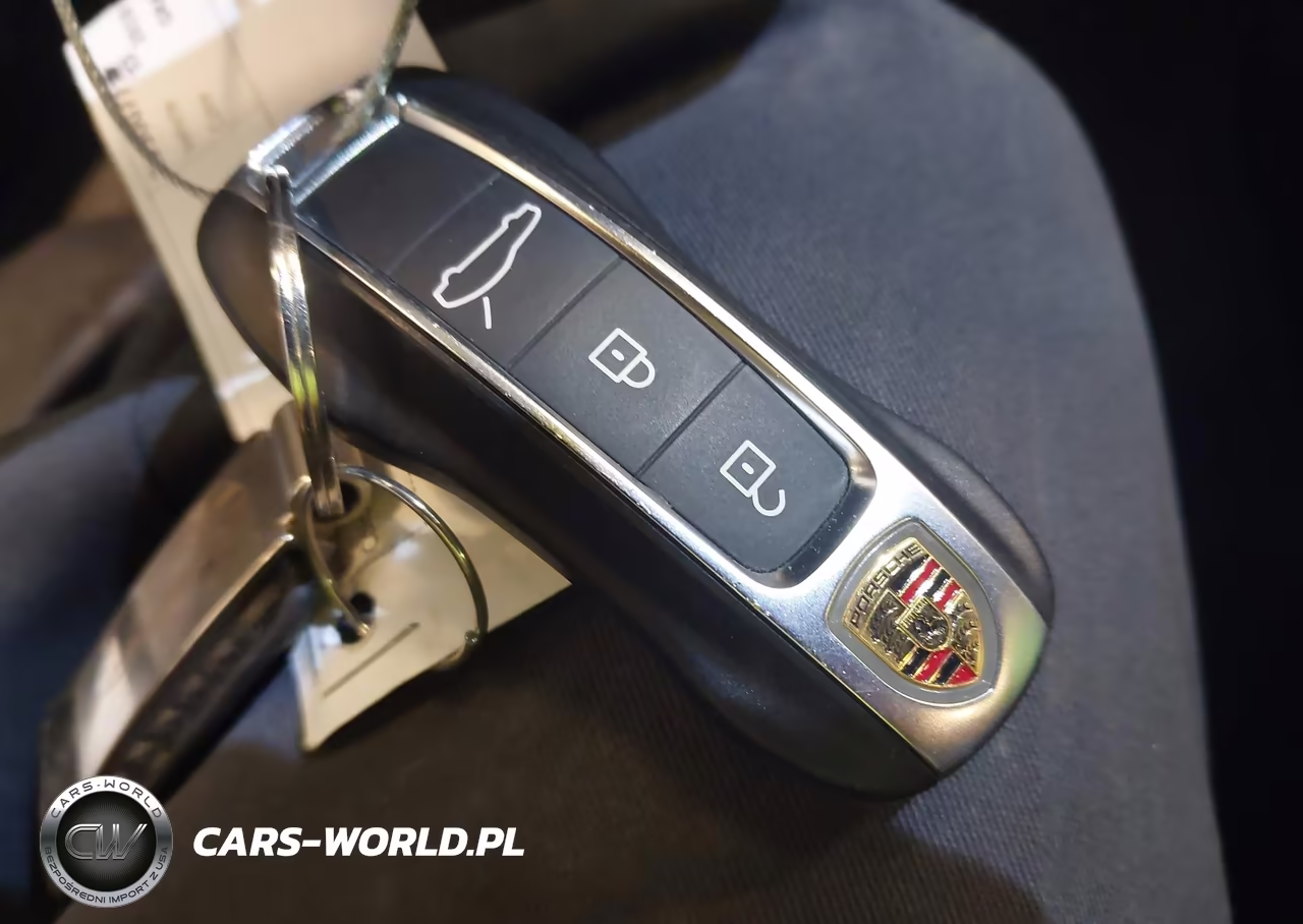 2019 Porsche Panamera Gts VIN:WP0AG2A79KL139455 - 11