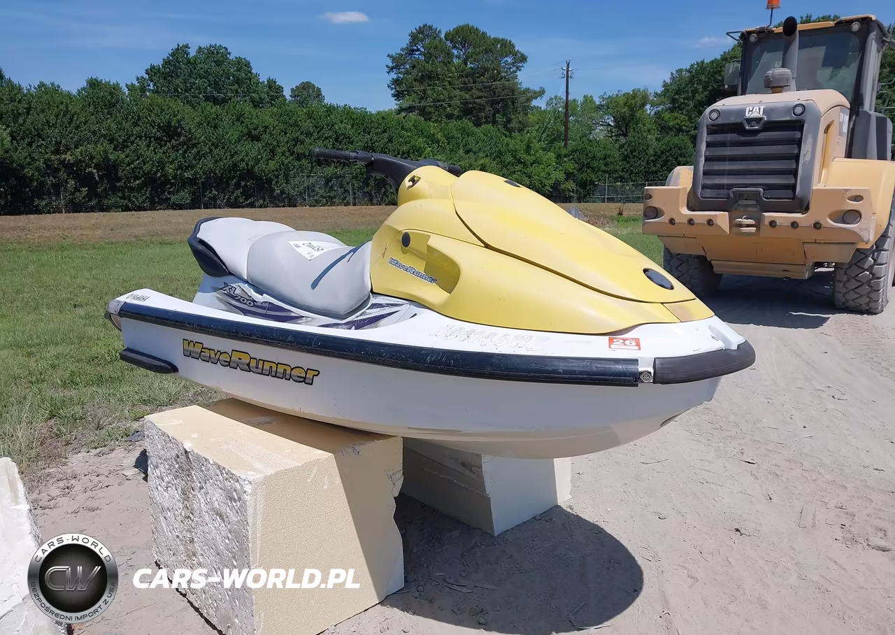 2004 Yamaha Waverunner Xl700