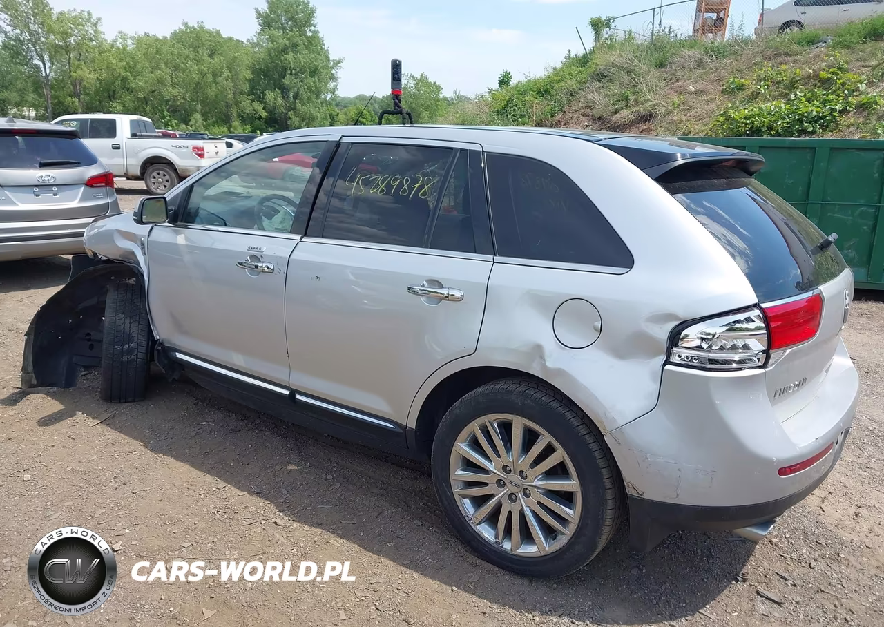 2013 Lincoln Mkx VIN:2LMDJ8JK0DBL37060 - 3