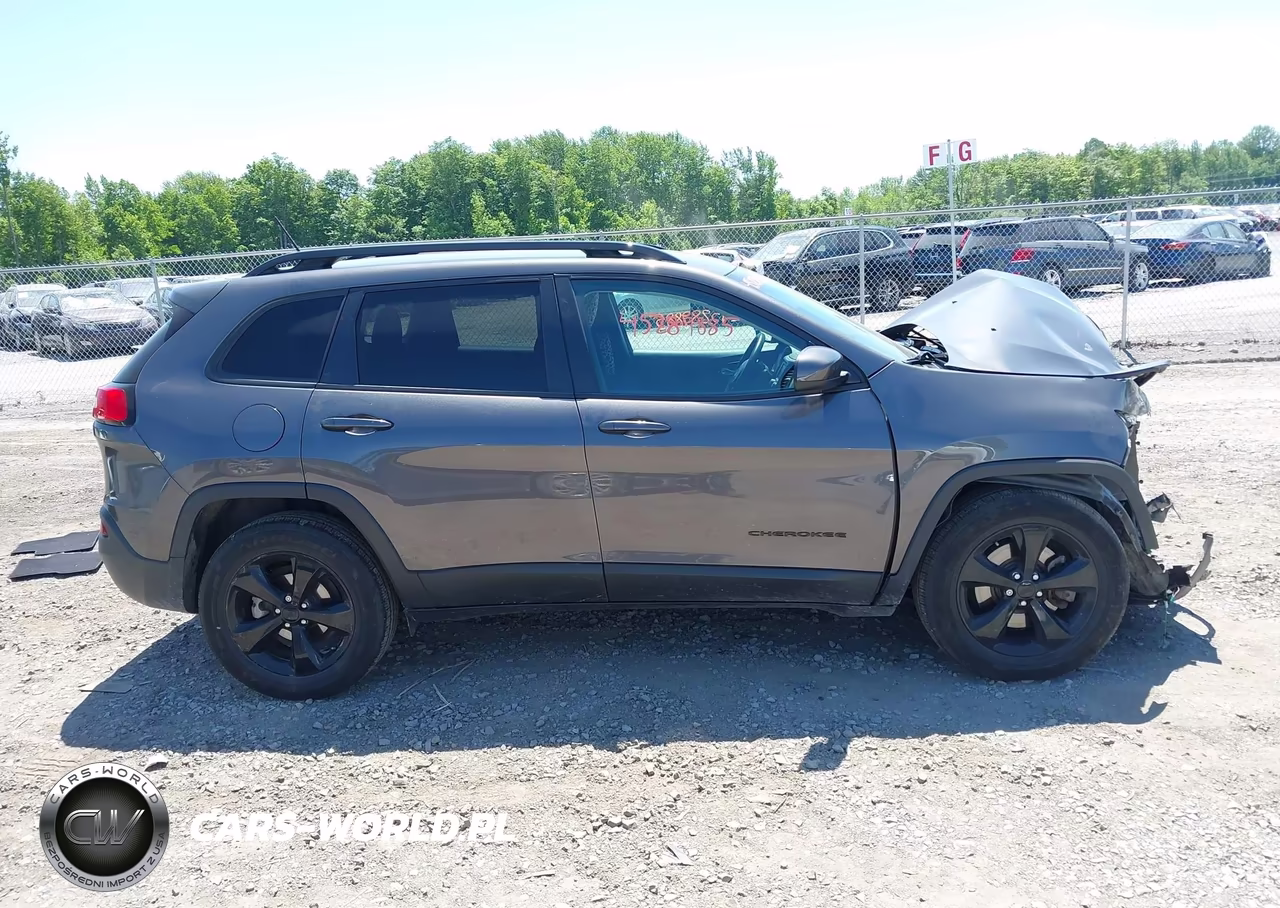 2018 Jeep Cherokee Latitude Fwd VIN:1C4PJLCB2JD620675 - 13