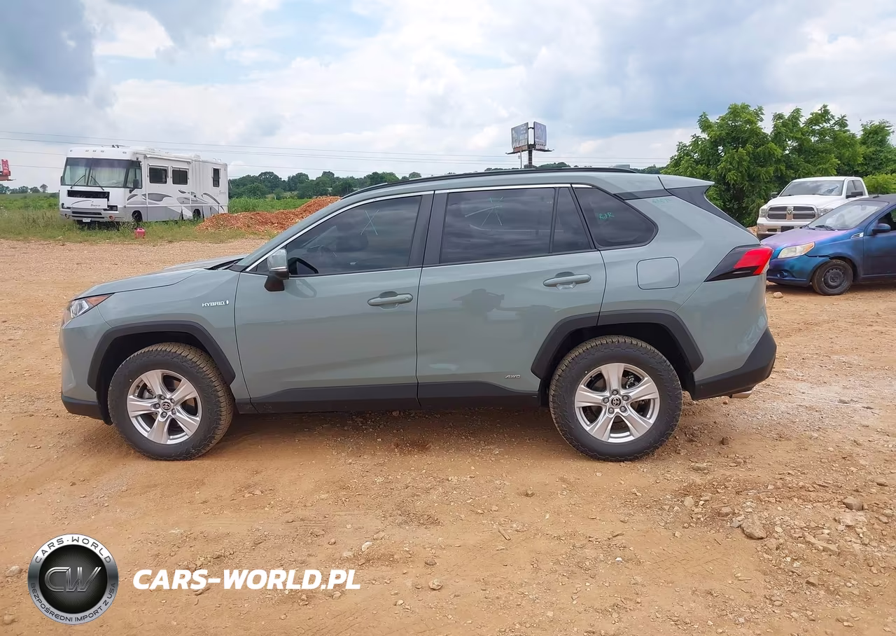 2021 Toyota Rav4 Hybrid Xle VIN:JTMRWRFV5MD101255 - 14