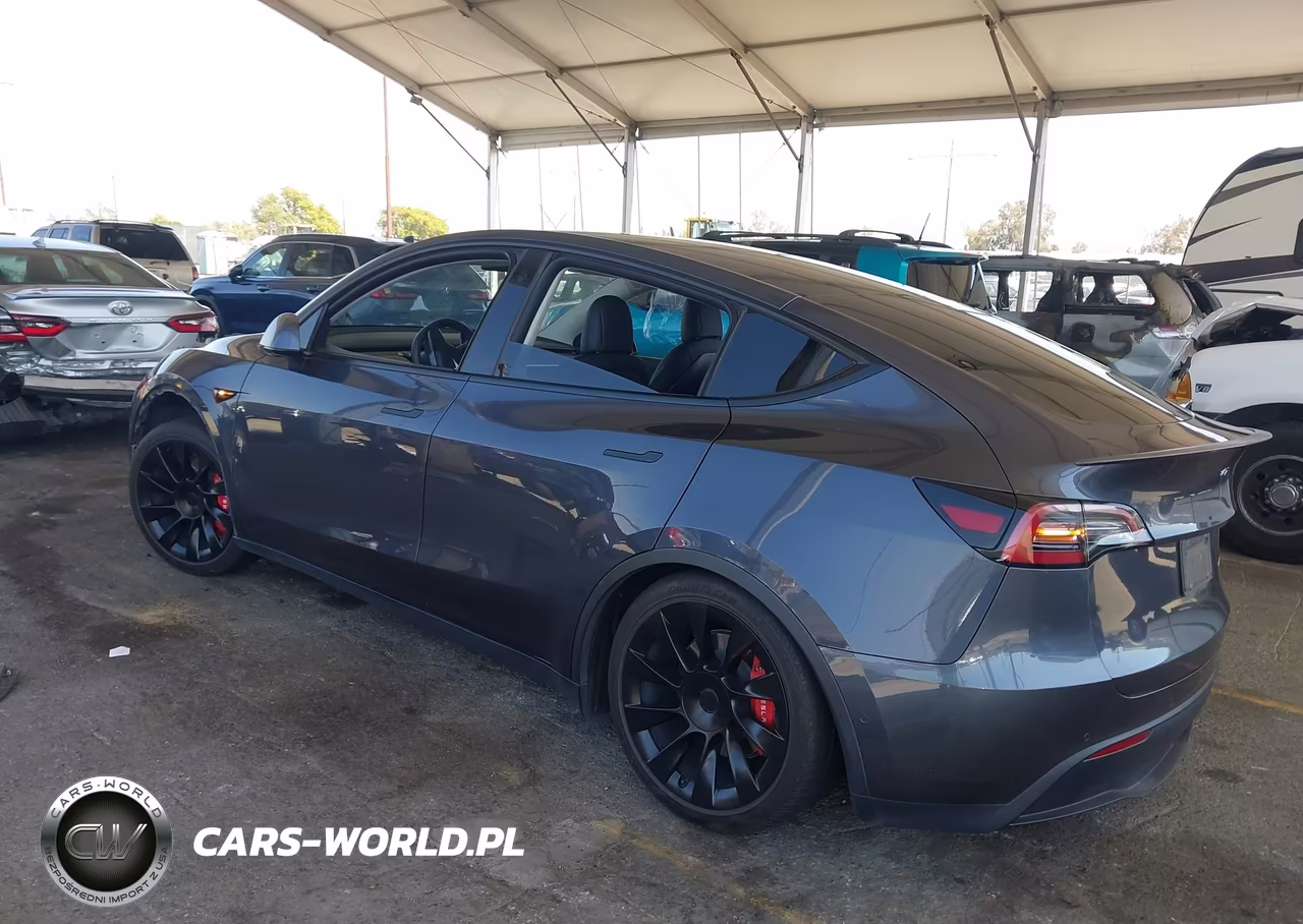 2021 Tesla Model Y Long Range Dual Motor All-Wheel Drive VIN:5YJYGDEE4MF182397 - 3