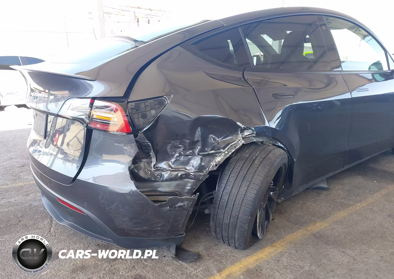 2021 Tesla Model Y Long Range Dual Motor All-Wheel Drive VIN:5YJYGDEE4MF182397 - 6