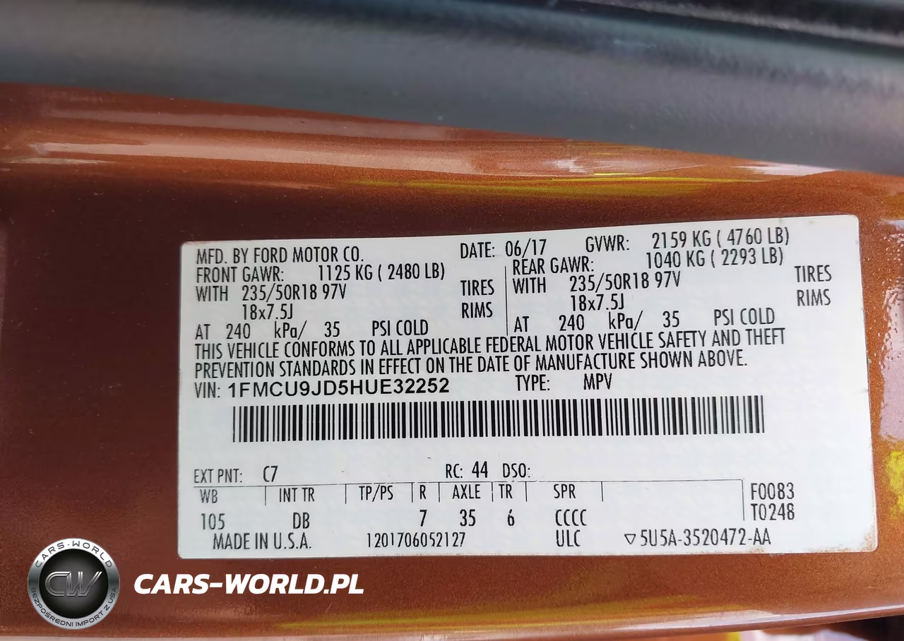 2017 Ford Escape Titanium VIN:1FMCU9JD5HUE32252 - 9