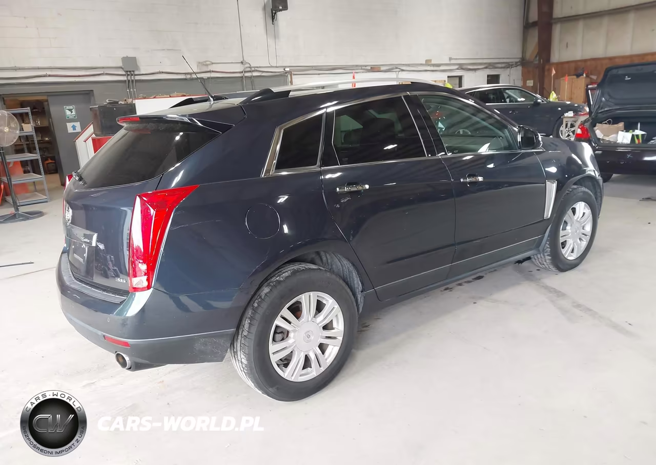 2014 Cadillac Srx Luxury Collection VIN:3GYFNEE30ES644944 - 4