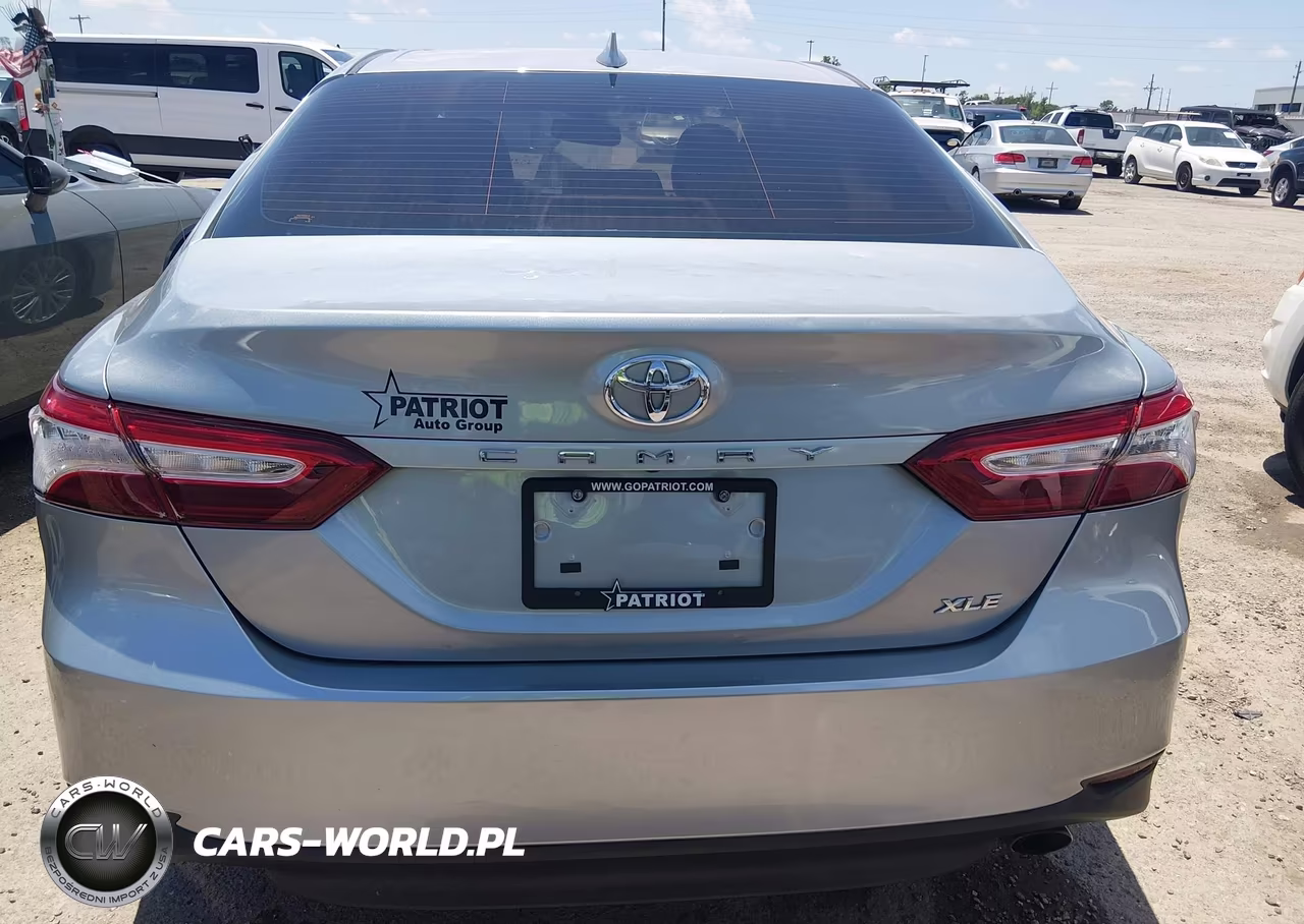 2020 Toyota Camry Xle VIN:4T1F11AK4LU941215 - 16